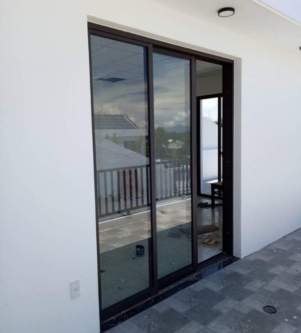 Mẫu cửa nhôm Xingfa 3 cánh